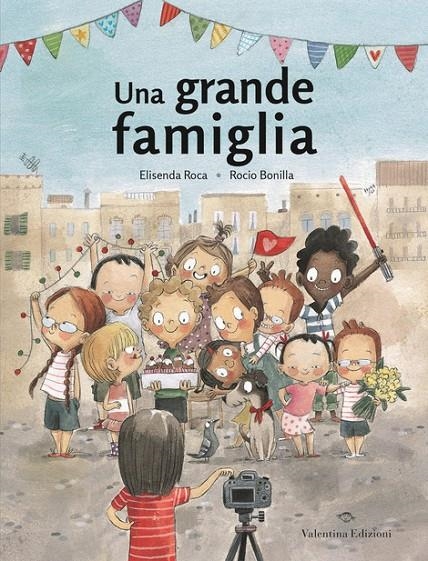 UNA GRANDE FAMIGLIA | 9788894856408 |  ELISENDA ROCA  ROCIO BONILLA